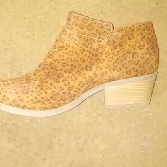 Lepord shoes - Picture 4 of 5